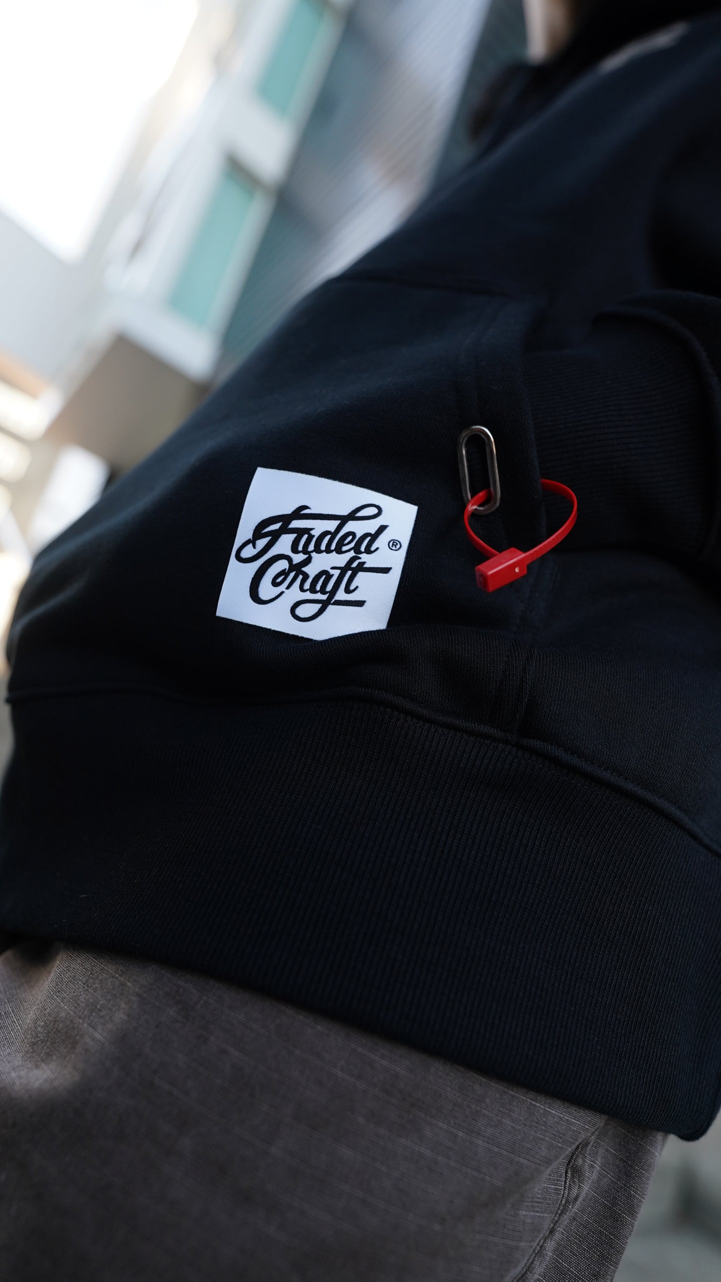 Sudadera con capucha pesada con monograma FC