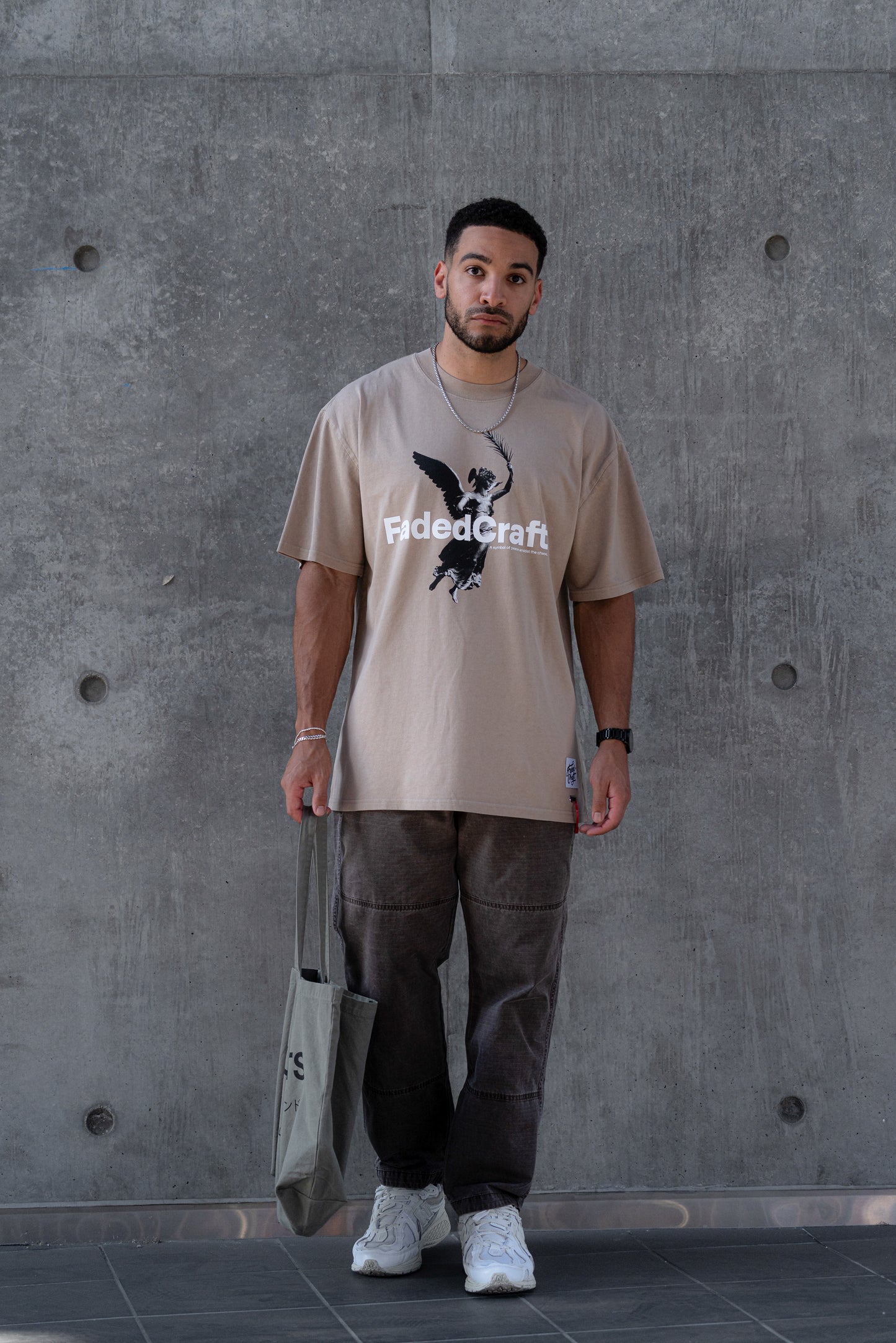 Camiseta gruesa extragrande Peace | Chaos